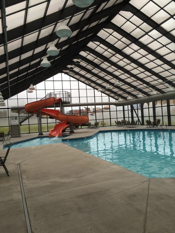 Grand Smokies Resort Lodge Pigeon Forge Buitenkant foto